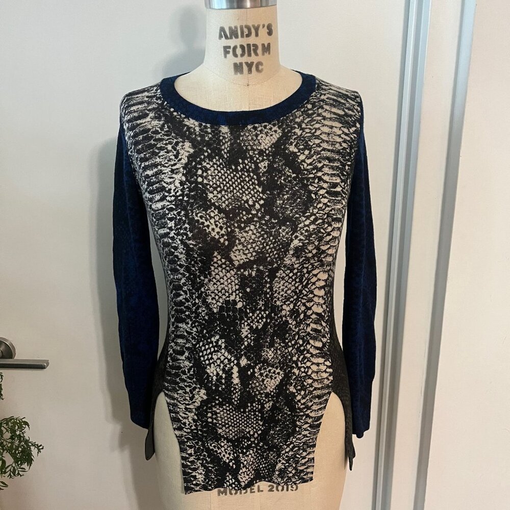 Rare‎ MARKUS LUPFER Merino Wool  Snakeskin Print Sweater Size XS
